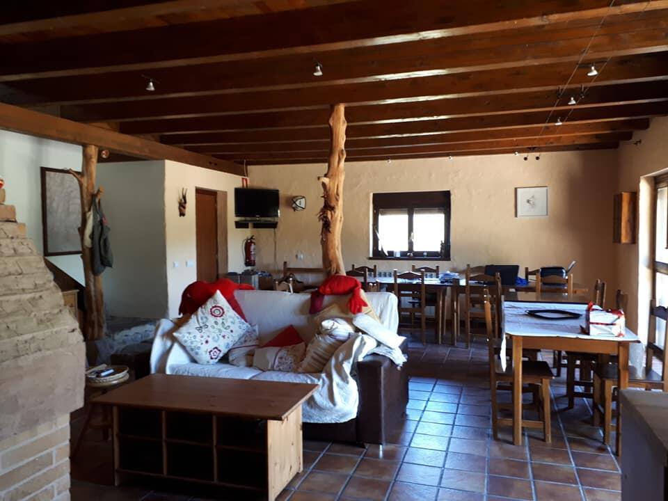 Albergue A'Noguera Castiello de Jaca Exterior photo