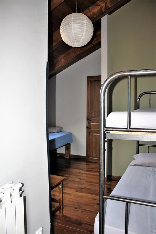 Albergue A'Noguera Castiello de Jaca Exterior photo